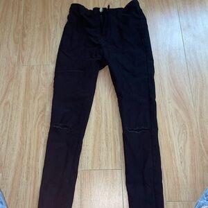 🖤 black skinny jeans